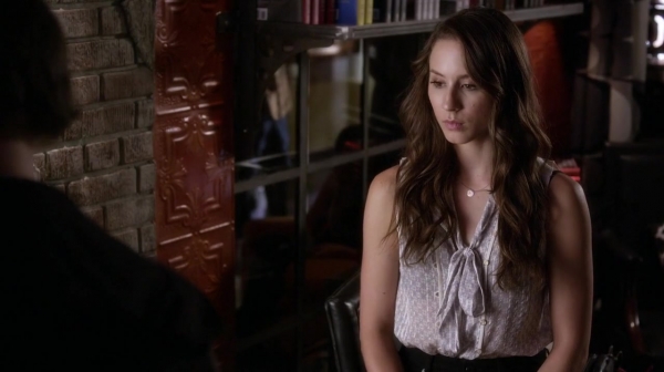 Pretty_Little_Liars_S05E18_Mini_720p_WEB-DL_Dual_RMZ-Dinho_1426.jpg