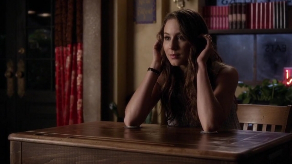 Pretty_Little_Liars_S05E18_Mini_720p_WEB-DL_Dual_RMZ-Dinho_1706.jpg