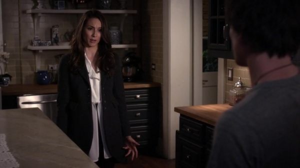 Pretty_Little_Liars_S05E19_Mini_720p_WEB-DL_Dual_RMZ-Dinho_2317.jpg