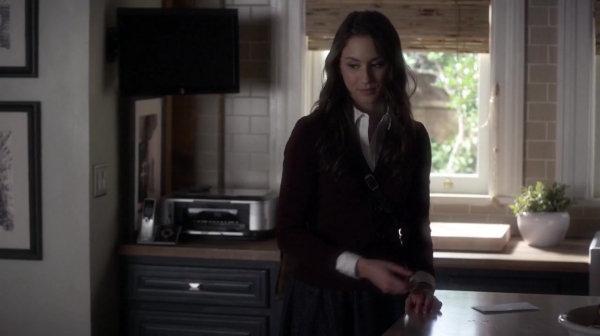 Pretty_Little_Liars_S05E23_Mini_720p_WEB-DL_Dual_RMZ-Dinho_1524.jpg