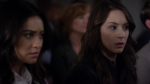 Pretty_Little_Liars_S05E24_Mini_720p_WEB-DL_Dual_RMZ-Dinho_0117.jpg