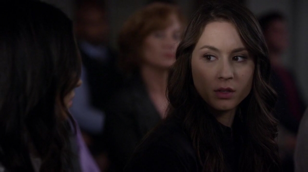 Pretty_Little_Liars_S05E24_Mini_720p_WEB-DL_Dual_RMZ-Dinho_0119.jpg
