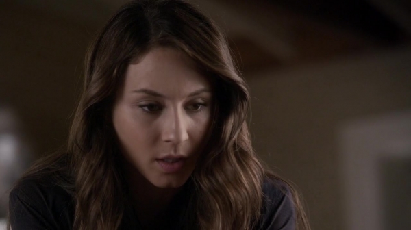 Pretty_Little_Liars_S05E24_Mini_720p_WEB-DL_Dual_RMZ-Dinho_0421.jpg