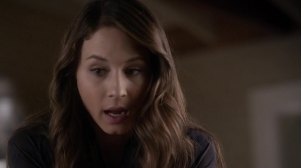 Pretty_Little_Liars_S05E24_Mini_720p_WEB-DL_Dual_RMZ-Dinho_0422.jpg