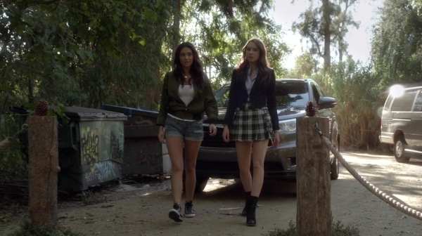 Pretty_Little_Liars_S05E24_Mini_720p_WEB-DL_Dual_RMZ-Dinho_0857.jpg