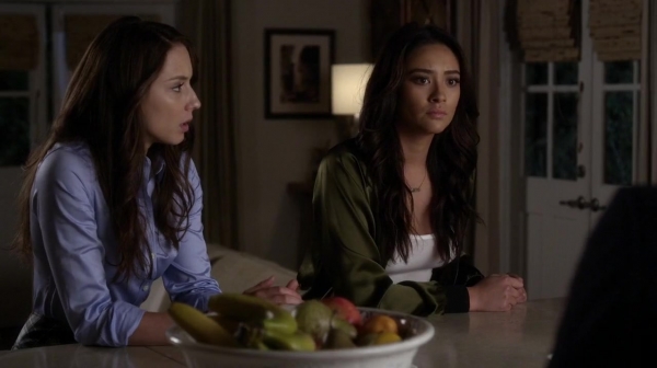 Pretty_Little_Liars_S05E24_Mini_720p_WEB-DL_Dual_RMZ-Dinho_1680.jpg