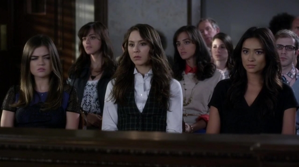 Pretty_Little_Liars_S05E24_Mini_720p_WEB-DL_Dual_RMZ-Dinho_2030.jpg
