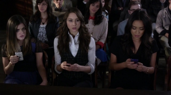 Pretty_Little_Liars_S05E24_Mini_720p_WEB-DL_Dual_RMZ-Dinho_2232.jpg