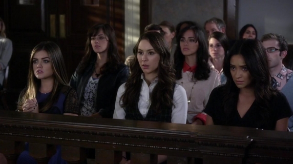 Pretty_Little_Liars_S05E24_Mini_720p_WEB-DL_Dual_RMZ-Dinho_2434.jpg