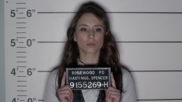 Pretty_Little_Liars_S05E24_Mini_720p_WEB-DL_Dual_RMZ-Dinho_2508.jpg