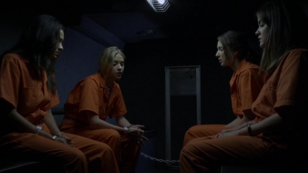 Pretty_Little_Liars_S05E25_Mini_720p_WEB-DL_Dual_RMZ-Dinho_0110.jpg