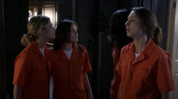 Pretty_Little_Liars_S05E25_Mini_720p_WEB-DL_Dual_RMZ-Dinho_0478.jpg