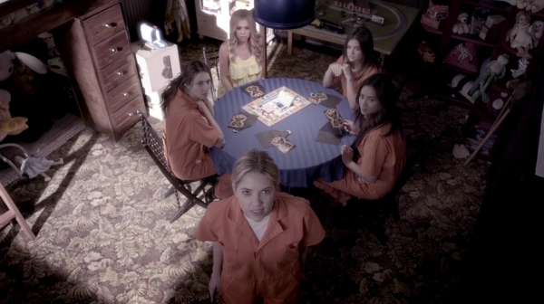 Pretty_Little_Liars_S05E25_Mini_720p_WEB-DL_Dual_RMZ-Dinho_0809.jpg