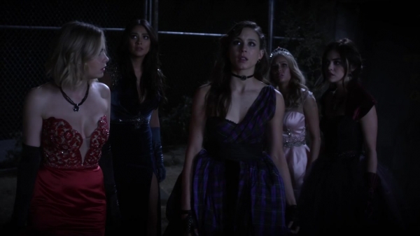 Pretty_Little_Liars_S06E01_720p_HDTV_X264-DIMENSION_0192.jpg