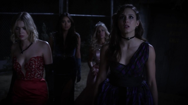 Pretty_Little_Liars_S06E01_720p_HDTV_X264-DIMENSION_0194.jpg