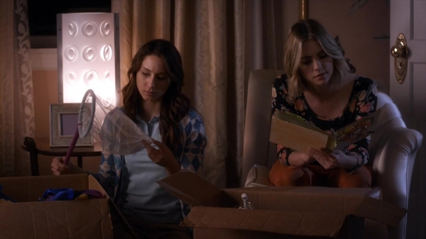 Pretty_Little_Liars_S06E01_720p_HDTV_X264-DIMENSION_1369.jpg