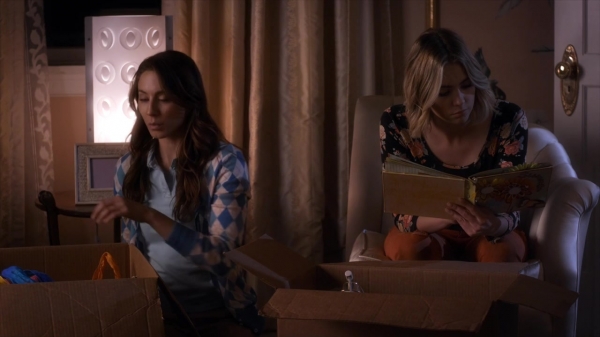 Pretty_Little_Liars_S06E01_720p_HDTV_X264-DIMENSION_1406.jpg