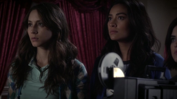 Pretty_Little_Liars_S06E01_720p_HDTV_X264-DIMENSION_2059.jpg