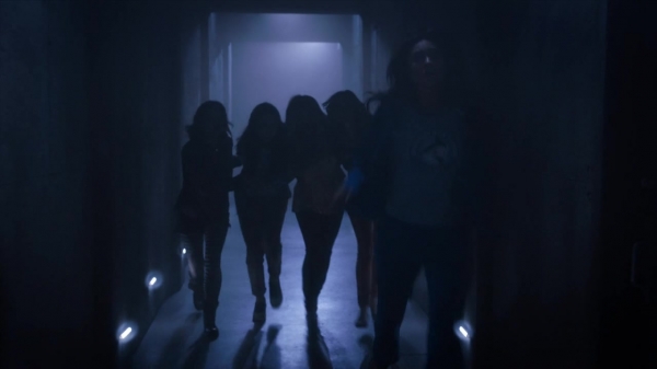 Pretty_Little_Liars_S06E01_720p_HDTV_X264-DIMENSION_2345.jpg
