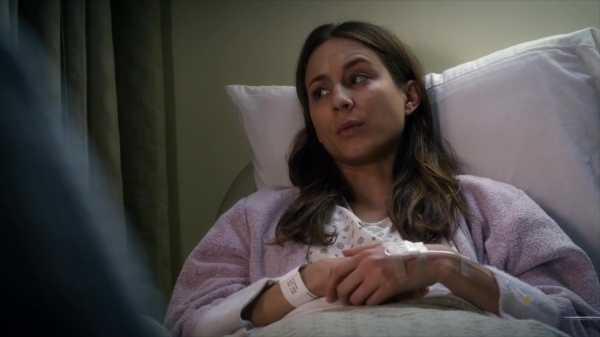 Pretty_Little_Liars_S06E02_720p_HDTV_X264-DIMENSION_0085.jpg