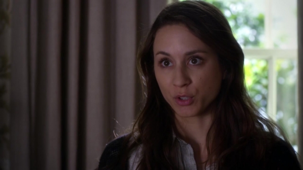 Pretty_Little_Liars_S06E02_720p_HDTV_X264-DIMENSION_0628.jpg