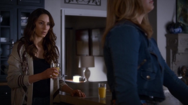 Pretty_Little_Liars_S06E02_720p_HDTV_X264-DIMENSION_0837.jpg