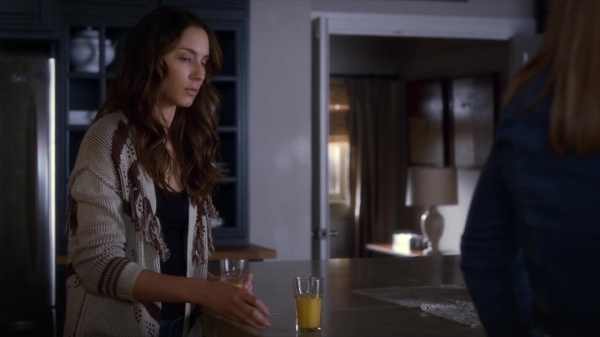 Pretty_Little_Liars_S06E02_720p_HDTV_X264-DIMENSION_0851.jpg
