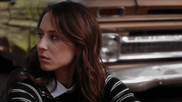 Pretty_Little_Liars_S06E02_720p_HDTV_X264-DIMENSION_1591.jpg