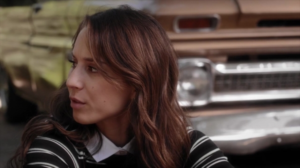 Pretty_Little_Liars_S06E02_720p_HDTV_X264-DIMENSION_1597.jpg