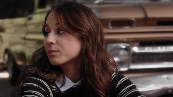 Pretty_Little_Liars_S06E02_720p_HDTV_X264-DIMENSION_1614.jpg