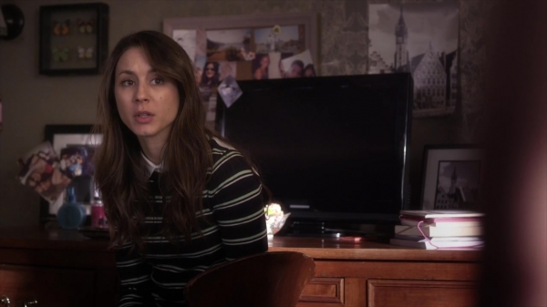 Pretty_Little_Liars_S06E02_720p_HDTV_X264-DIMENSION_1972.jpg