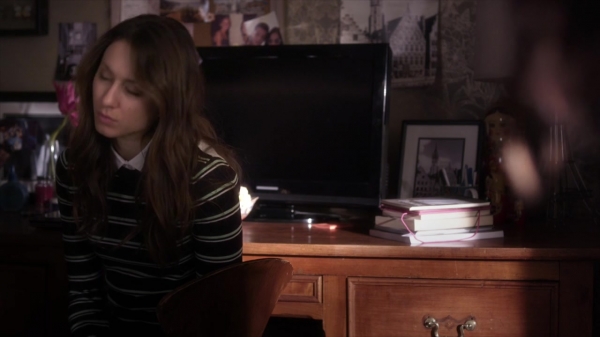 Pretty_Little_Liars_S06E02_720p_HDTV_X264-DIMENSION_1990.jpg