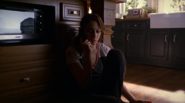 Pretty_Little_Liars_S06E03_720p_HDTV_X264-DIMENSION_0059.jpg