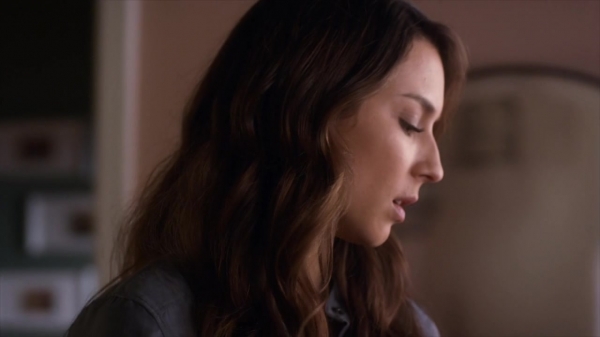 Pretty_Little_Liars_S06E03_720p_HDTV_X264-DIMENSION_0406.jpg