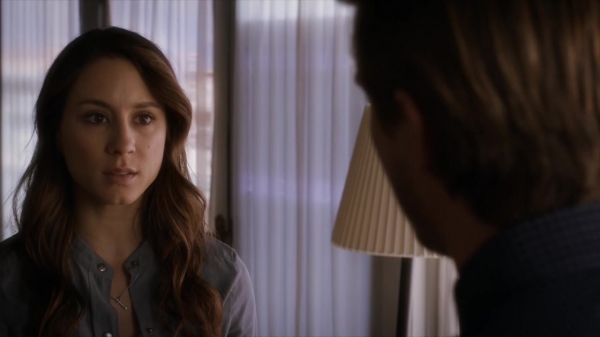 Pretty_Little_Liars_S06E03_720p_HDTV_X264-DIMENSION_1200.jpg