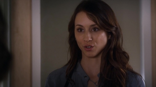 Pretty_Little_Liars_S06E03_720p_HDTV_X264-DIMENSION_1306.jpg