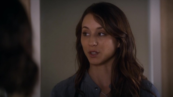 Pretty_Little_Liars_S06E03_720p_HDTV_X264-DIMENSION_1327.jpg