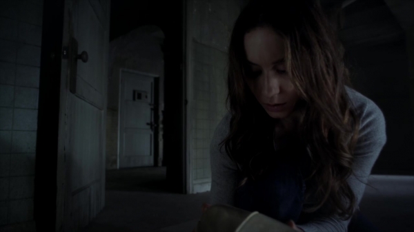 Pretty_Little_Liars_S06E05_720p_HDTV_X264-DIMENSION_0219.jpg