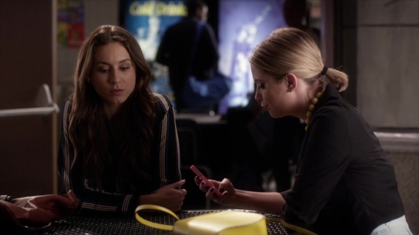 Pretty_Little_Liars_S06E05_720p_HDTV_X264-DIMENSION_0755.jpg