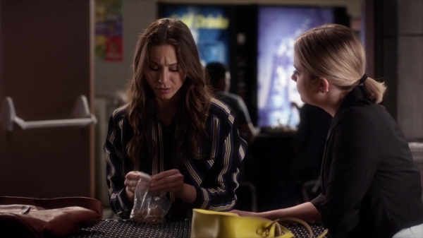 Pretty_Little_Liars_S06E05_720p_HDTV_X264-DIMENSION_0782.jpg