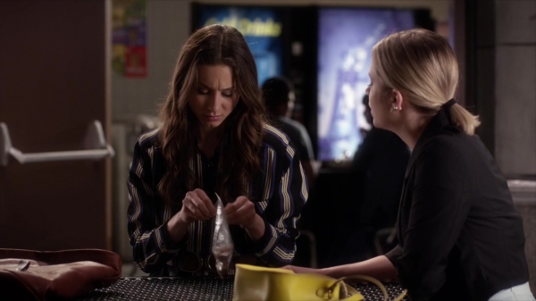Pretty_Little_Liars_S06E05_720p_HDTV_X264-DIMENSION_0783.jpg
