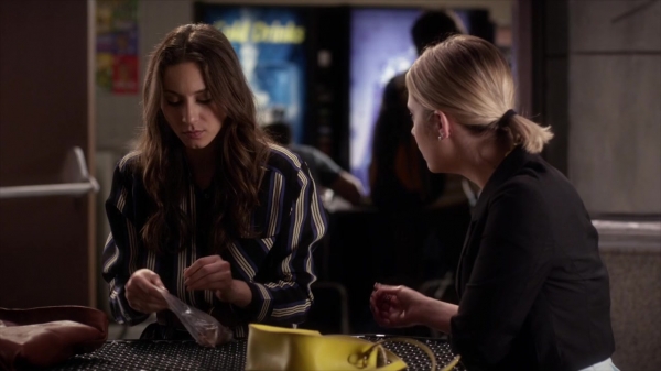 Pretty_Little_Liars_S06E05_720p_HDTV_X264-DIMENSION_0793.jpg