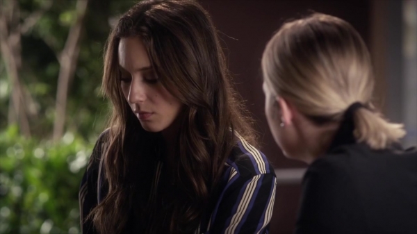 Pretty_Little_Liars_S06E05_720p_HDTV_X264-DIMENSION_0820.jpg