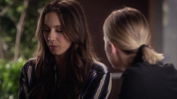 Pretty_Little_Liars_S06E05_720p_HDTV_X264-DIMENSION_0821.jpg