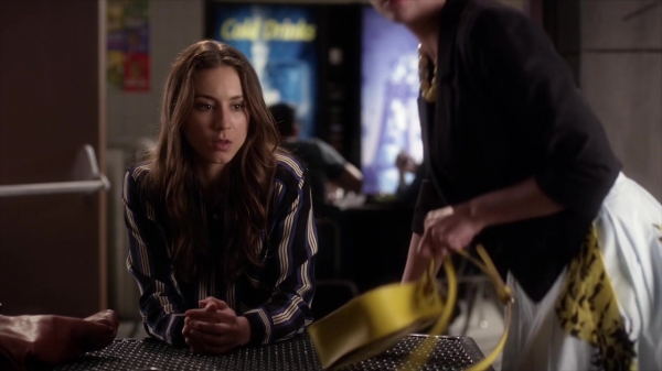 Pretty_Little_Liars_S06E05_720p_HDTV_X264-DIMENSION_0829.jpg