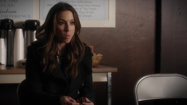 Pretty_Little_Liars_S06E05_720p_HDTV_X264-DIMENSION_1156.jpg