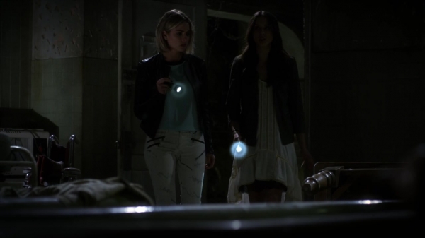 Pretty_Little_Liars_S06E05_720p_HDTV_X264-DIMENSION_1740.jpg