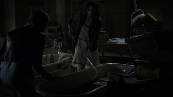Pretty_Little_Liars_S06E05_720p_HDTV_X264-DIMENSION_1901.jpg