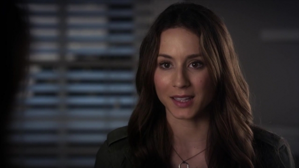 Pretty_Little_Liars_S06E05_720p_HDTV_X264-DIMENSION_2322.jpg