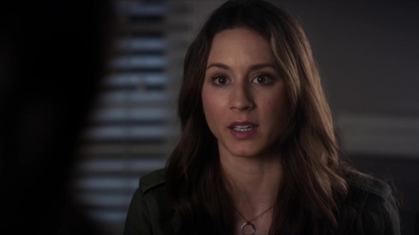 Pretty_Little_Liars_S06E05_720p_HDTV_X264-DIMENSION_2341.jpg